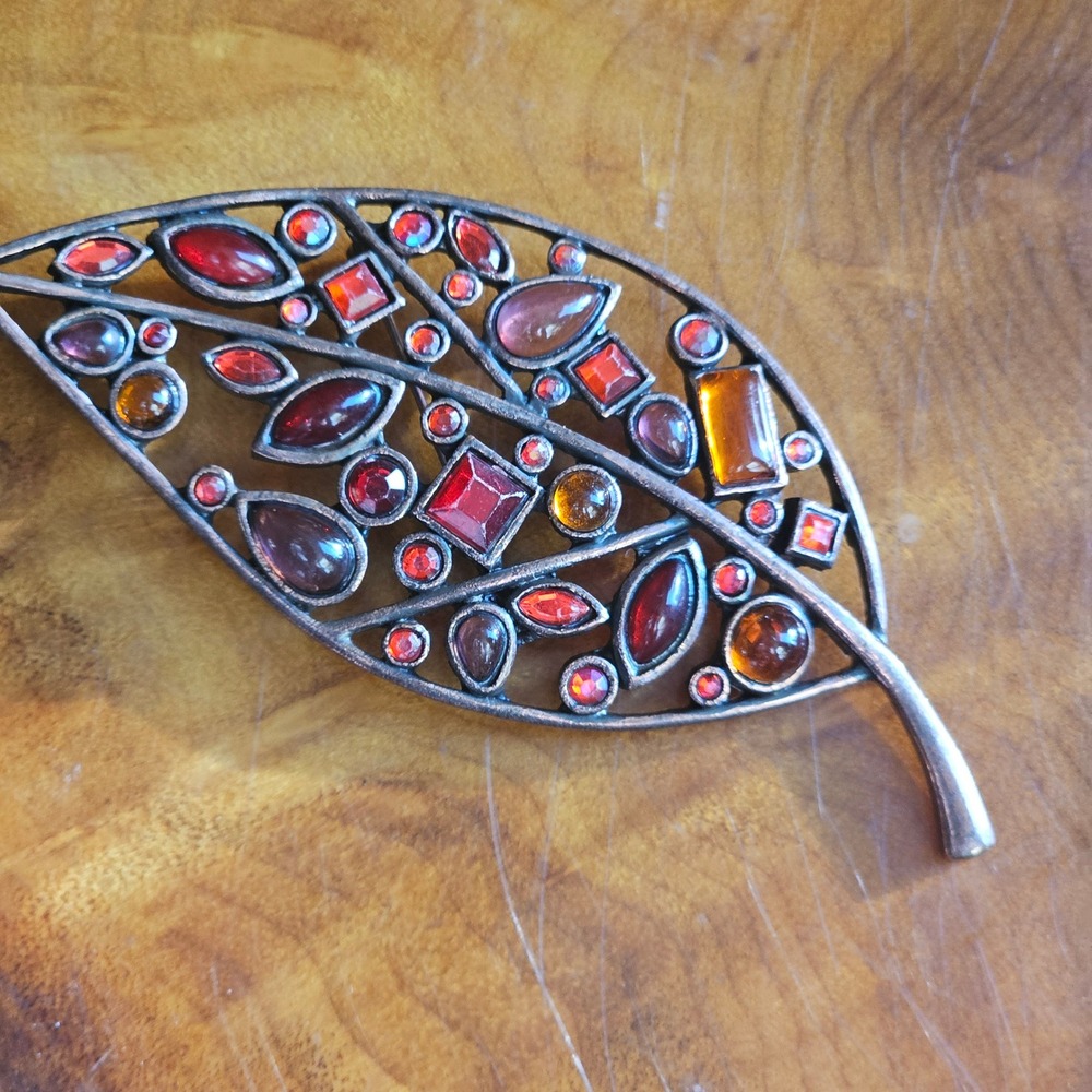 Vtg Leaf Brooch Pin Red Orange Copper Tone Rhinestone Autumn Fall Statement - Picture 14 of 15